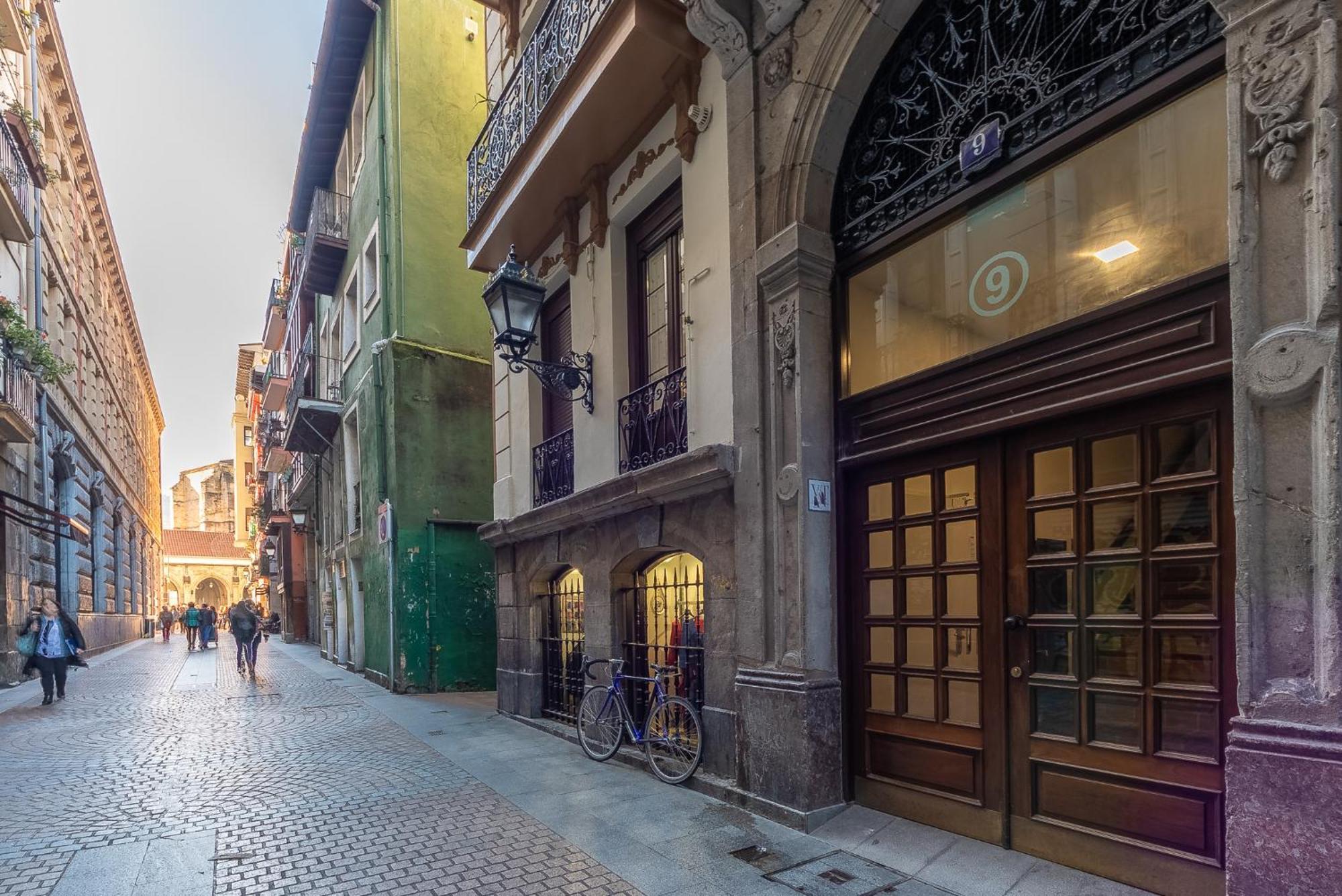Apartamento Centrico Casco Viejo Bilbao Exterior foto